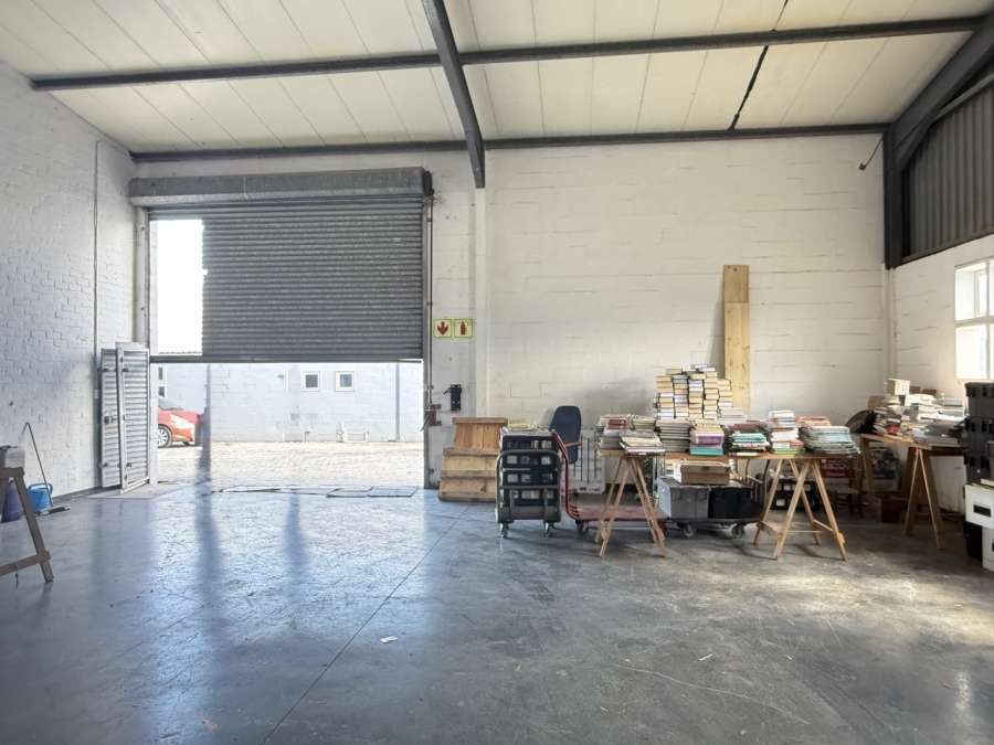 To Let Commercial Property for Rent in Onverwacht Western Cape